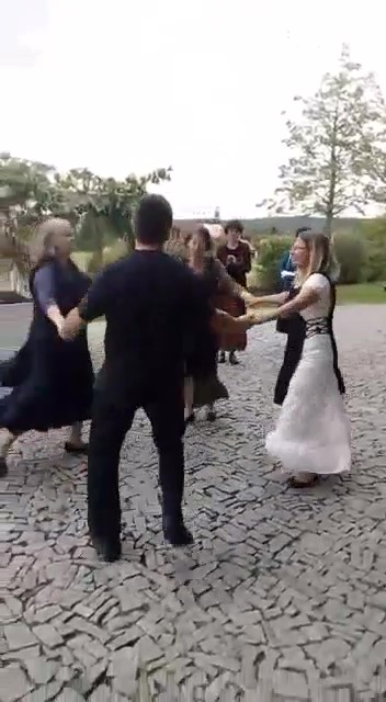 video-1537945756_Moment9